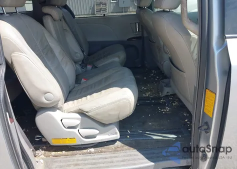 2011 Toyota Sienna Xle V6 из США, поврежденный, VIN 5TDYK3DC8BS146813